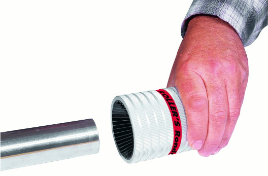 Mit einem Rohrentgrater oder auch Handentgrater genannt wird Rohre entgraten zum Kinderspiel.